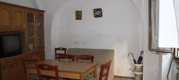 Дом с 4 комнатами в Поллутри, Италия № 222211 4