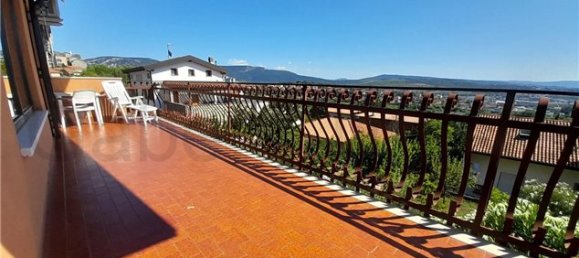 Квартира с 3 спальнями в Триест, Италия № 74638 13