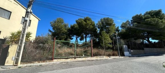 Land in El Vendrell, Spain No. 153628 2
