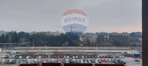 Apartamento T2 em Busto Arsizio, Italy N.º 141197 11