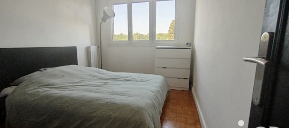 1 bedroom Apartment in Le Plessis-Trevise, France No. 316795 10
