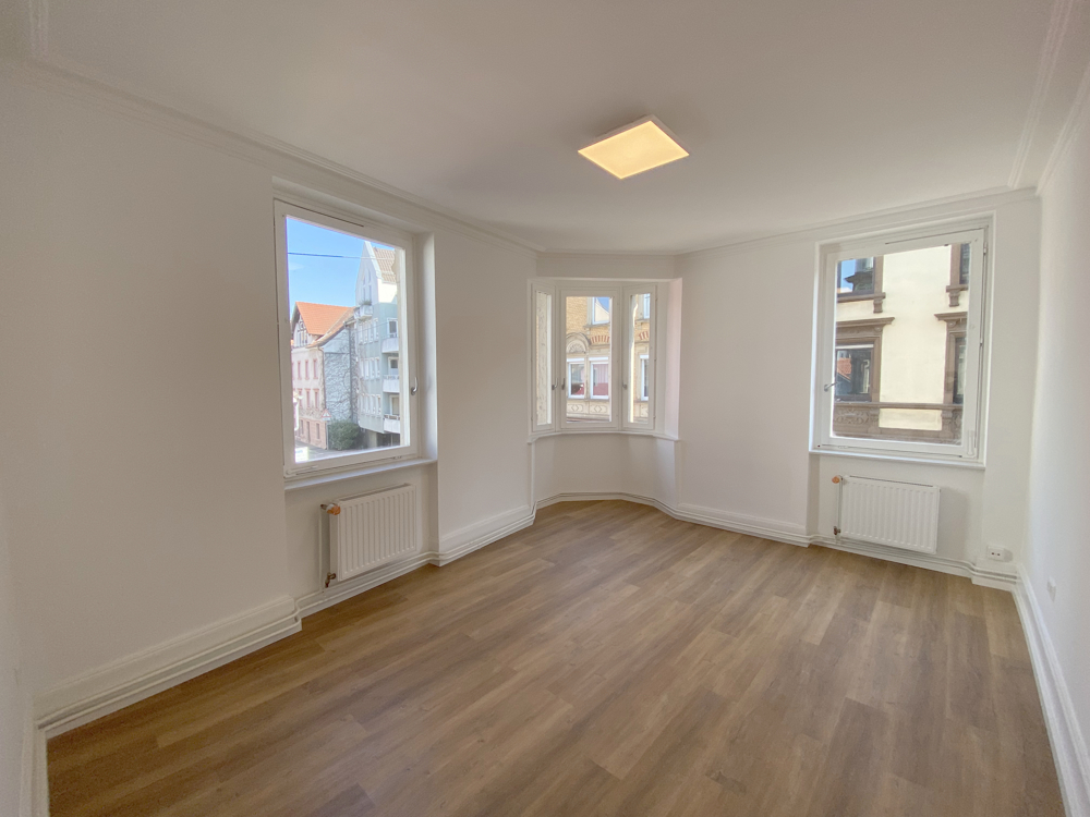 Квартира с 4 спальнями в Пфорцхайм, Германия № 51669