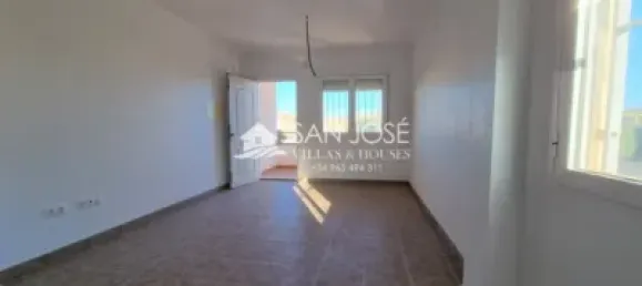 Бунгало с 4 спальнями в Салинас, Испания № 98648 36