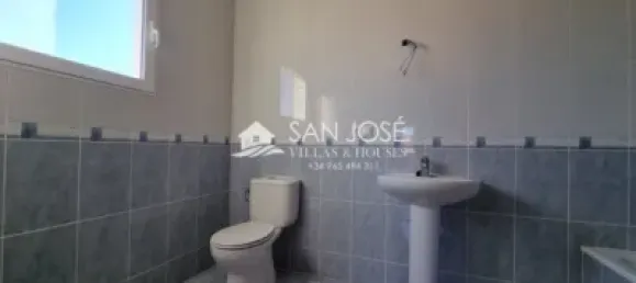 Бунгало с 4 спальнями в Салинас, Испания № 98648 9