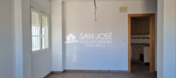 Бунгало с 4 спальнями в Салинас, Испания № 98648 2