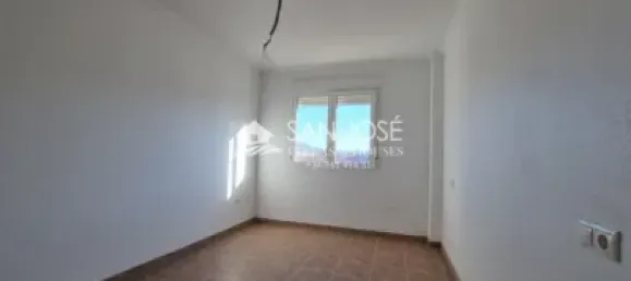 Бунгало с 4 спальнями в Салинас, Испания № 98648 31