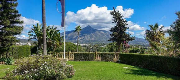 1607m² Land in Marbella, Spain No. 28096 15