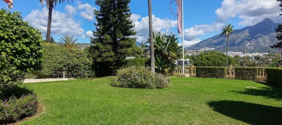 1607m² Land in Marbella, Spain No. 28096 13