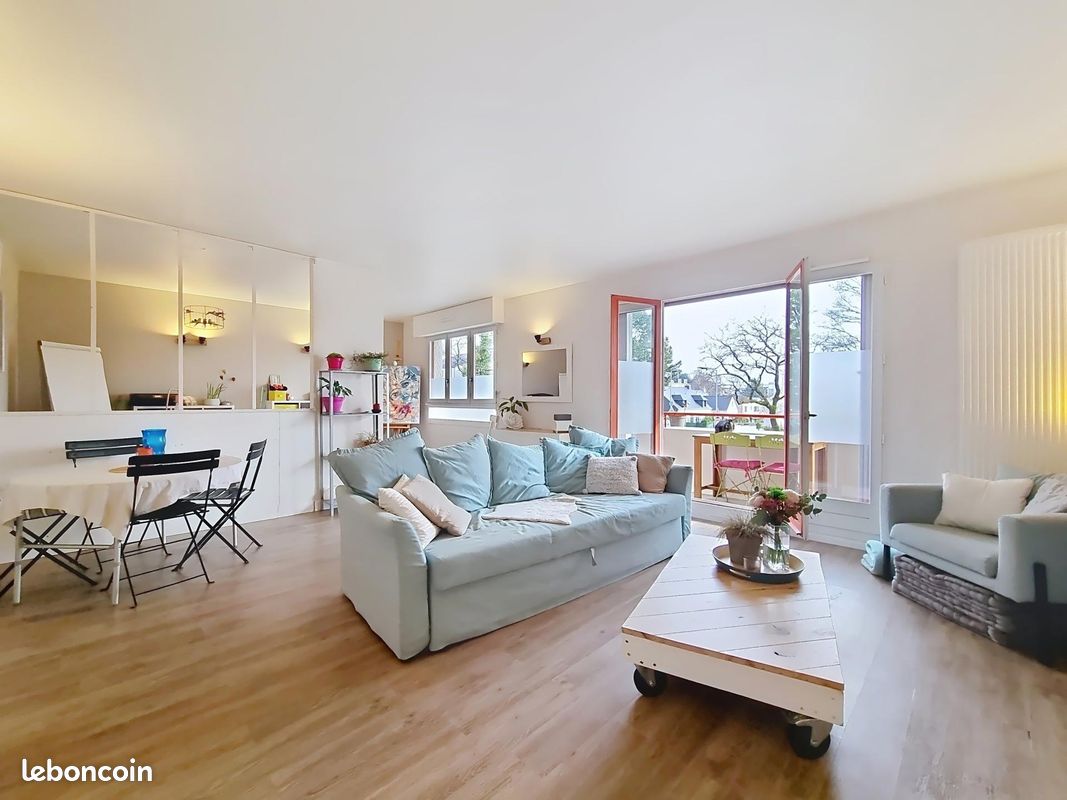 3 bedrooms Apartment in Nantes, France No. 340696