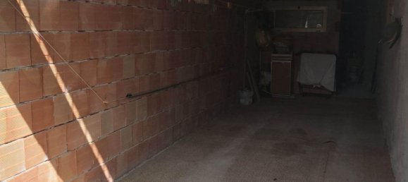 3 rooms Apartment in Falerna, Italy No. 177976 8