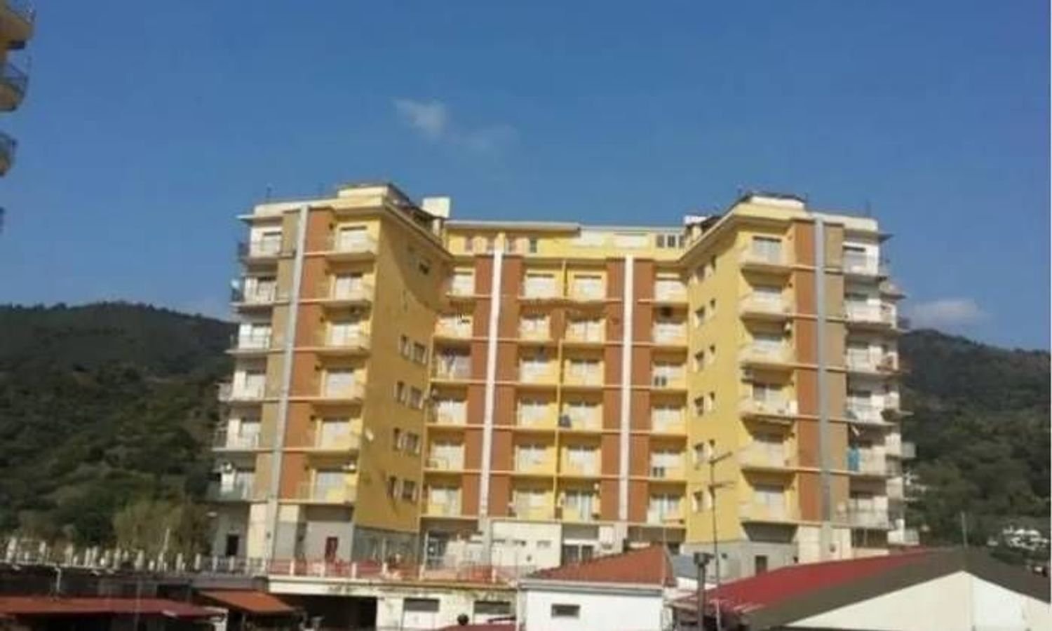 3 rooms Apartment in Falerna, Italy No. 177976