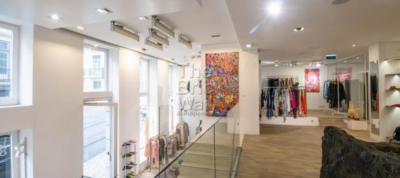 316m² Commercial property in Lisbon, Portugal No. 34550 5