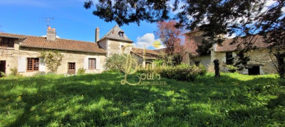 5 Schlafzimmer Haus in Richelieu, France, Nr. 75894 22