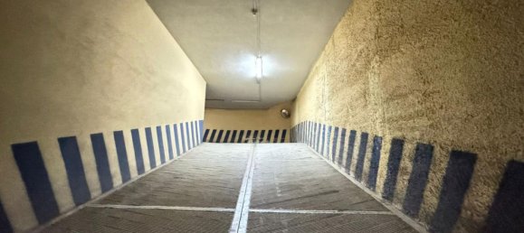 Garagem em Naples, Italy 4 m² N.º 181573 6