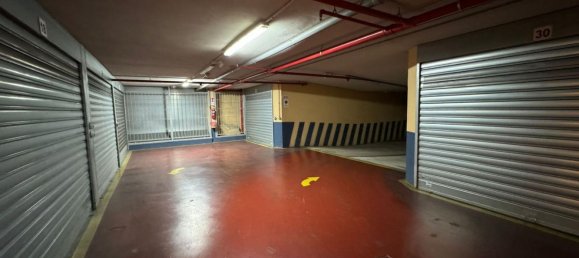 Garagem em Naples, Italy 4 m² N.º 181573 3