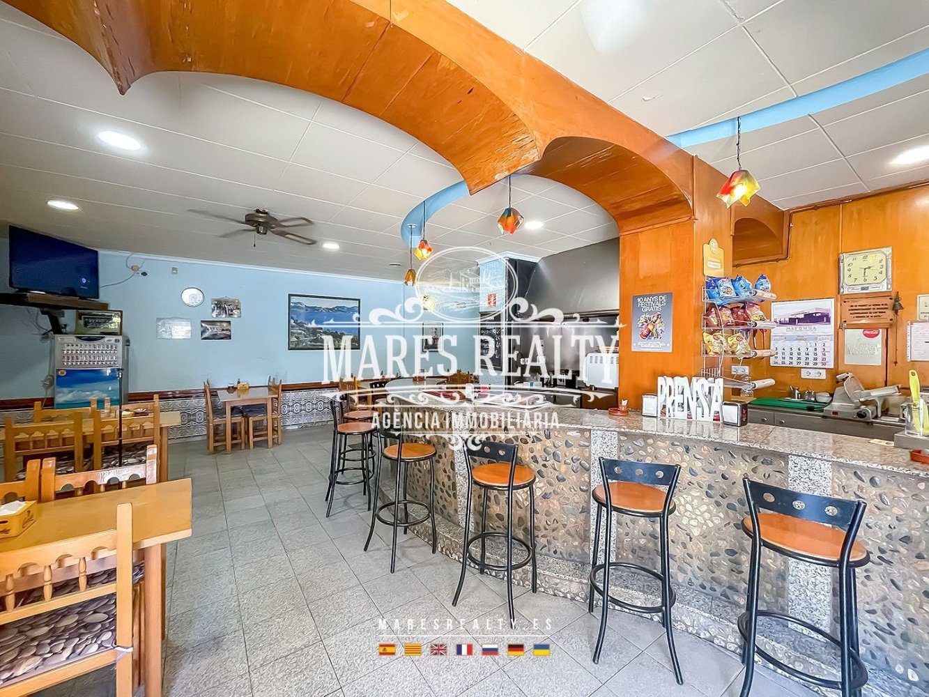 200m² Commercial property in Pineda de Mar, Spain No. 16821