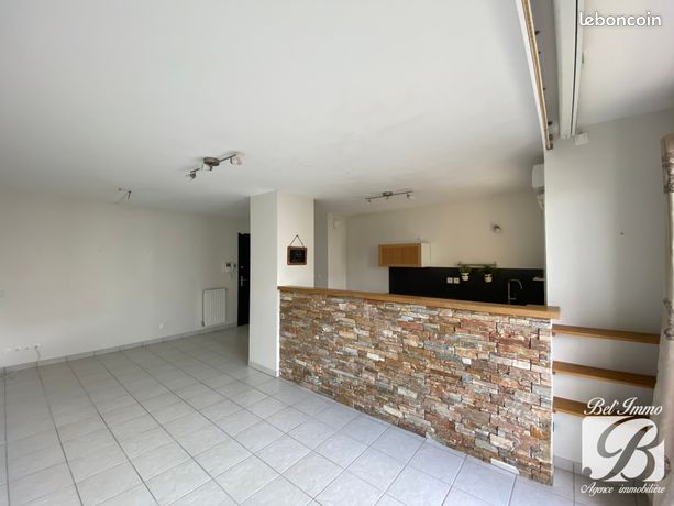 Apartamento de 2 dormitorios en Montluel, France No. 310945