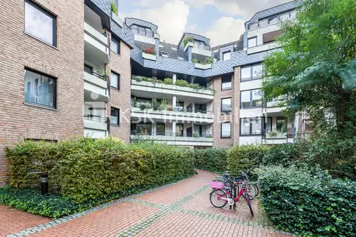 Studio in Cologne, Germany No. 171431