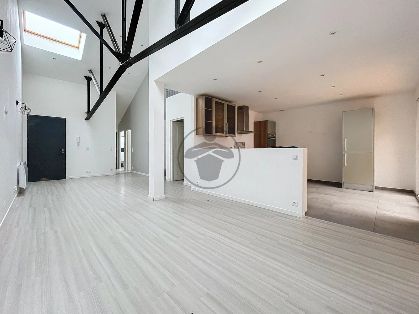 3 chambres Duplex à Saint-Quentin, France No. 45530