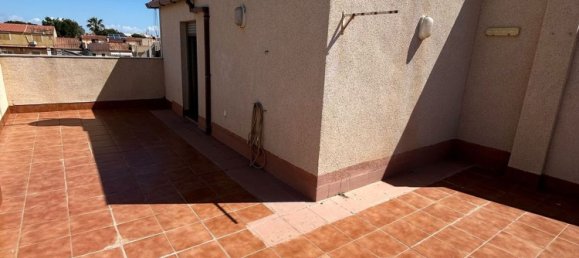 3 bedrooms House in Torre de la Horadada, Spain No. 155996 10