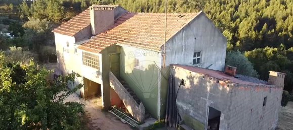 2 bedrooms House in Tomar, Portugal No. 30412 3