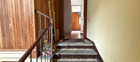 Квартира с 4 комнатами в Сен Венсан, Италия № 300114 5