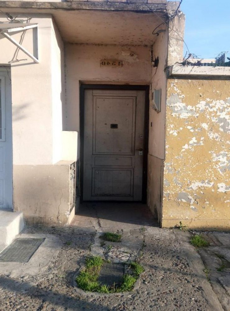 3 bedrooms House in Avellaneda, Argentina No. 88982