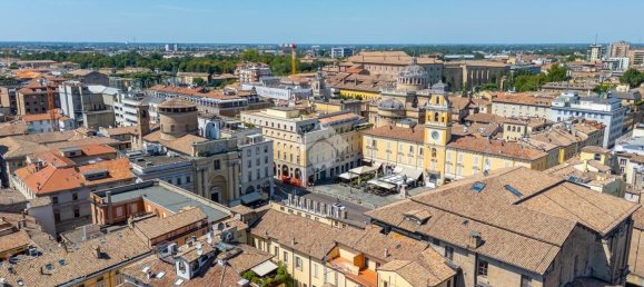 4 rooms Apartment in Parma, Italy No. 309770 20