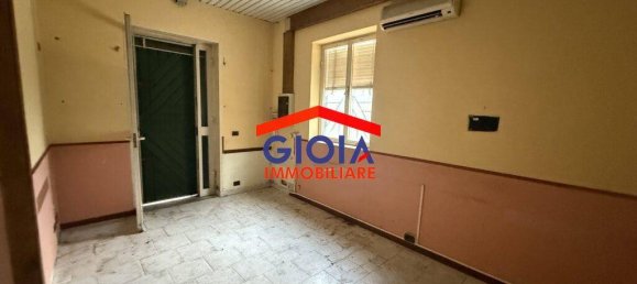 2-salle Propriété commerciale à Cancello ed Arnone, Italy No. 211732 9