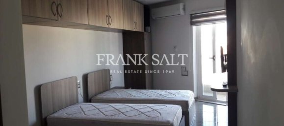 3 bedrooms Apartment in Attard, Malta No. 6609 12