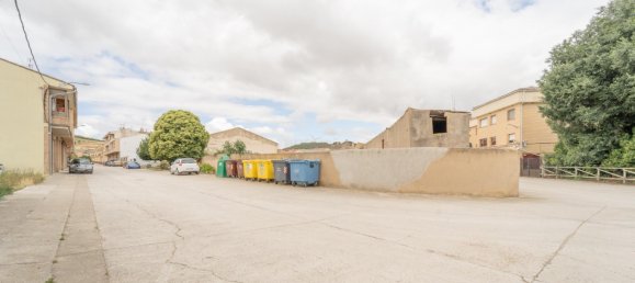  Land in Chartered Community of Navarre, Spain No. 77507 12