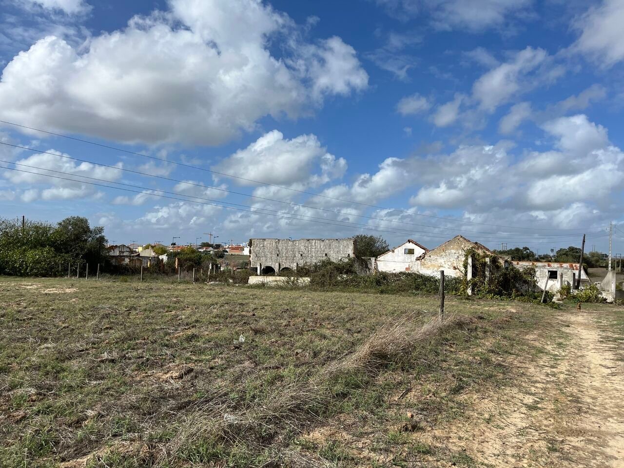  Land in Montijo, Portugal No. 145283