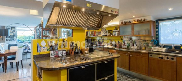 4 bedrooms Villa in Castel San Pietro Terme, Italy No. 349716 20