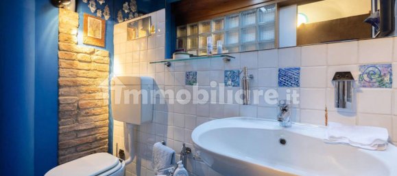 4 bedrooms Villa in Castel San Pietro Terme, Italy No. 349716 8