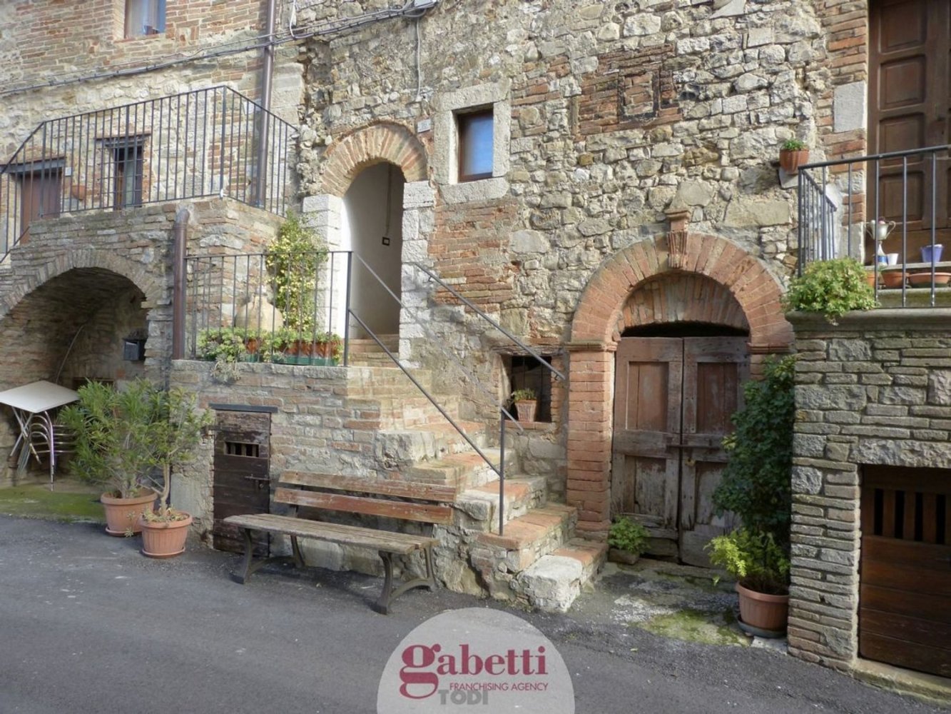 2 rooms Apartment in Todi, Italy No. 85897