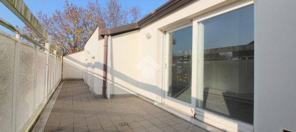 Apartamento de 3 divisões em Lodi, Italy N.º 230757 12