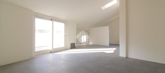 Apartamento de 3 divisões em Lodi, Italy N.º 230757 10