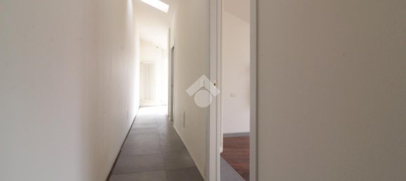 Apartamento de 3 divisões em Lodi, Italy N.º 230757 11