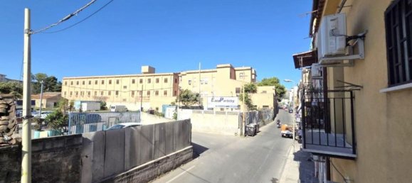 2 rooms Apartment in Palermo, Italy No. 267527 32