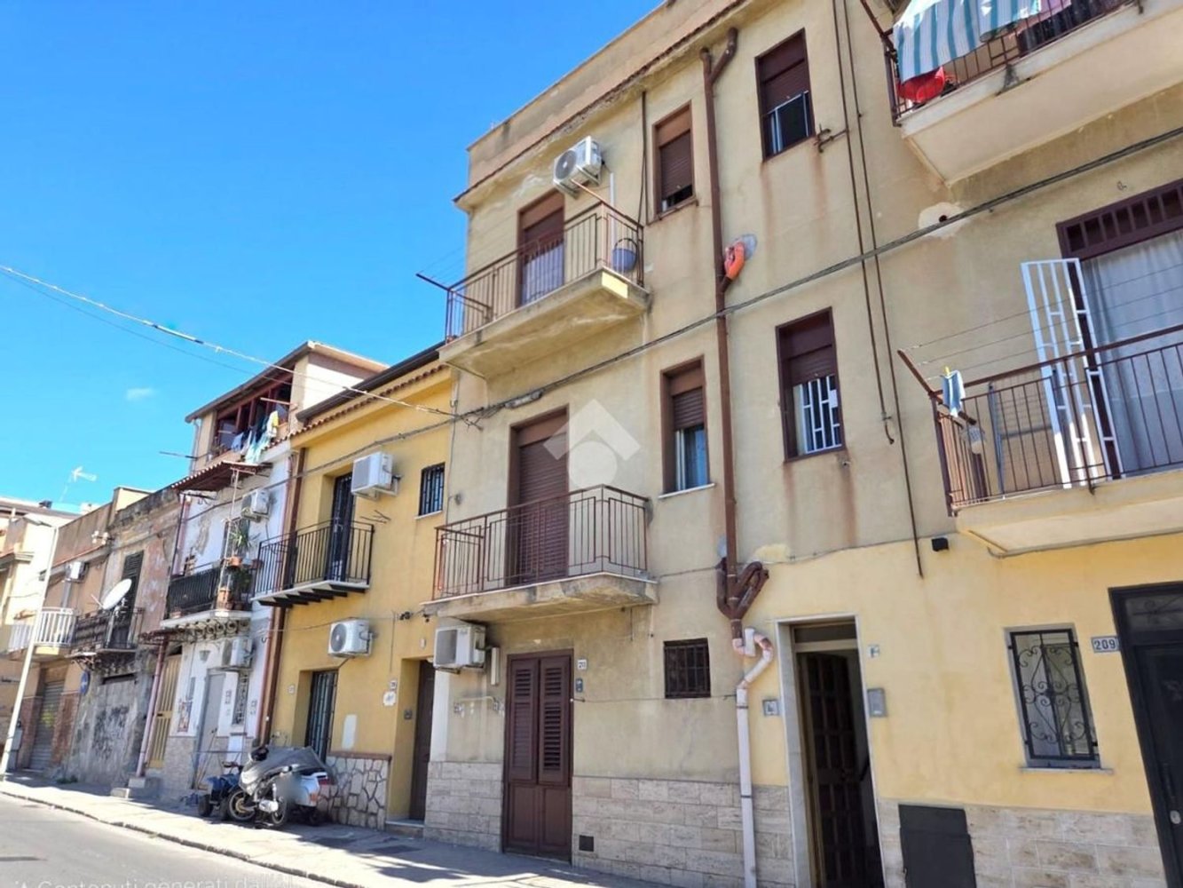 2 rooms Apartment in Palermo, Italy No. 267527