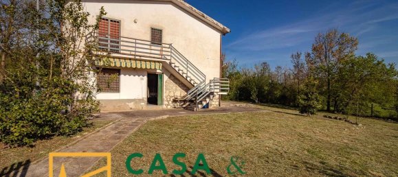 5 Schlafzimmer Villa in Pratella, Italy, Nr. 325666 18