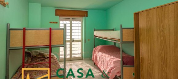 5 Schlafzimmer Villa in Pratella, Italy, Nr. 325666 5