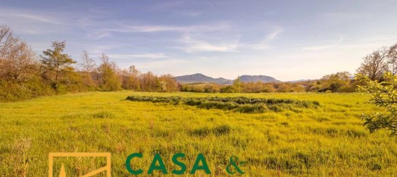 5 Schlafzimmer Villa in Pratella, Italy, Nr. 325666 13