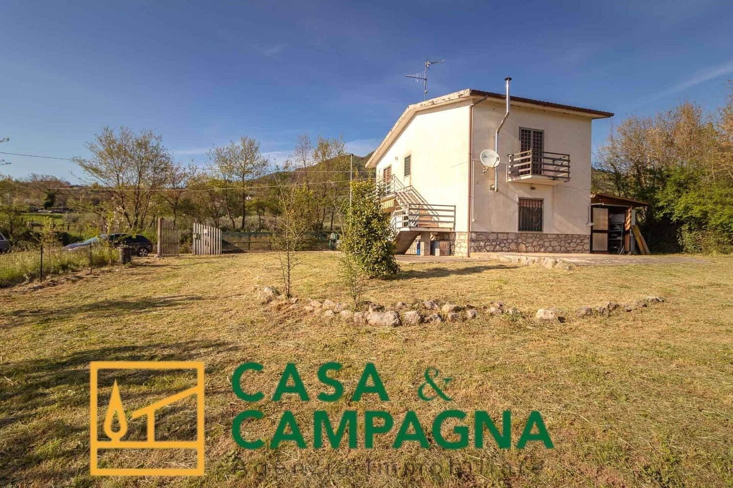 5 Schlafzimmer Villa in Pratella, Italy, Nr. 325666