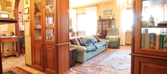 5 rooms Apartment in Turin, Italy No. 54672 22