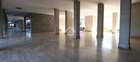 5 rooms Apartment in Turin, Italy No. 54672 6