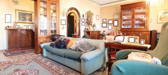 5 rooms Apartment in Turin, Italy No. 54672 23