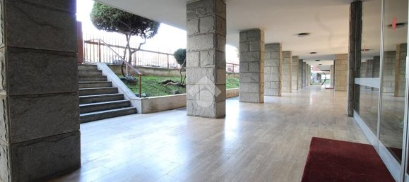 5 rooms Apartment in Turin, Italy No. 54672 5