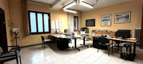 3 rooms Apartment in Palazzolo sull'Oglio, Italy No. 107880 3