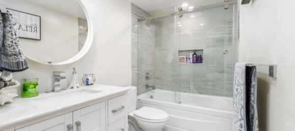 2 bedrooms Condo in British Columbia, Canada No. 1078 8